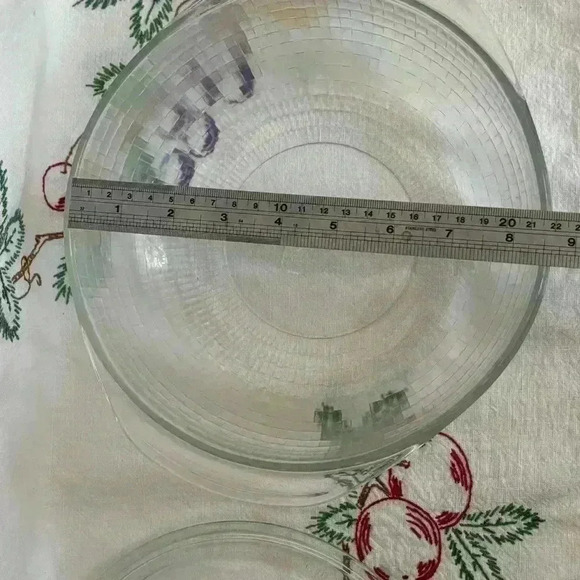 Vintage Pyrex clear Basket  Weave textured glass casserole dish with lid - Picture 5 of 6